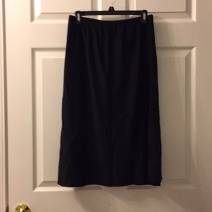 Nuggles Athletic Skirt